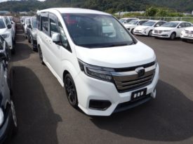 Honda Stepwagon Spada